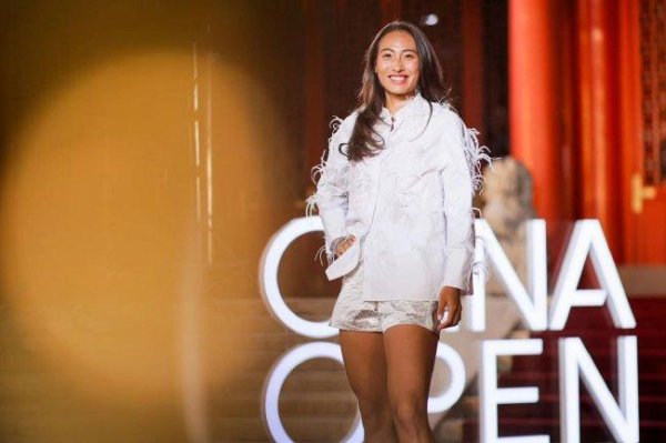 中网奇妙夜群星璀璨 经典  文化与网球运动活动      完美交融