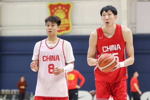 男篮亚预赛第三窗口期实力榜：中国队上升两位排第3
